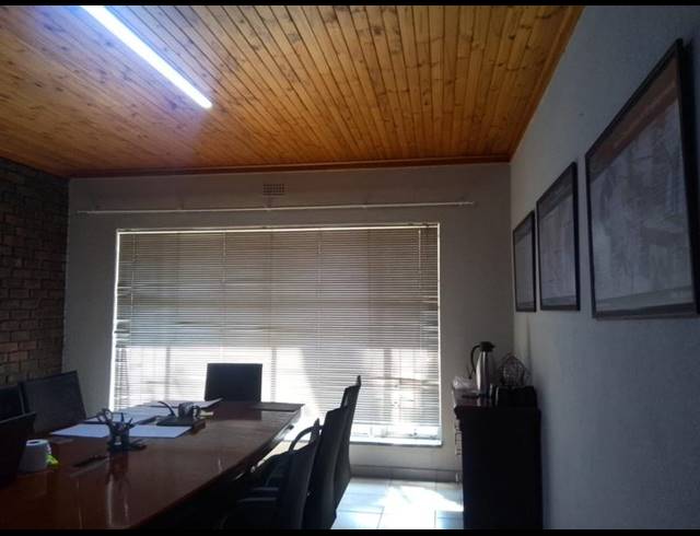 BUSINESS FOR SALE IN VANDERBIJLPARK SW 1